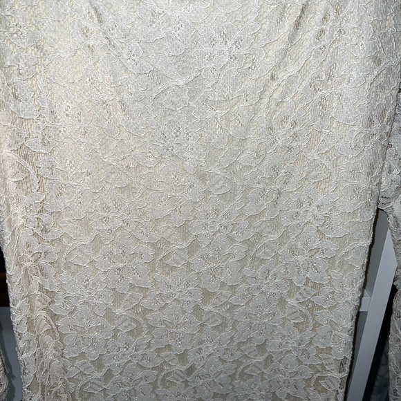 🤍🤍DVF🤍🤍PRISTINE cream lace Zarita classic mini dress. Size 12 worn once! - Picture 8 of 9